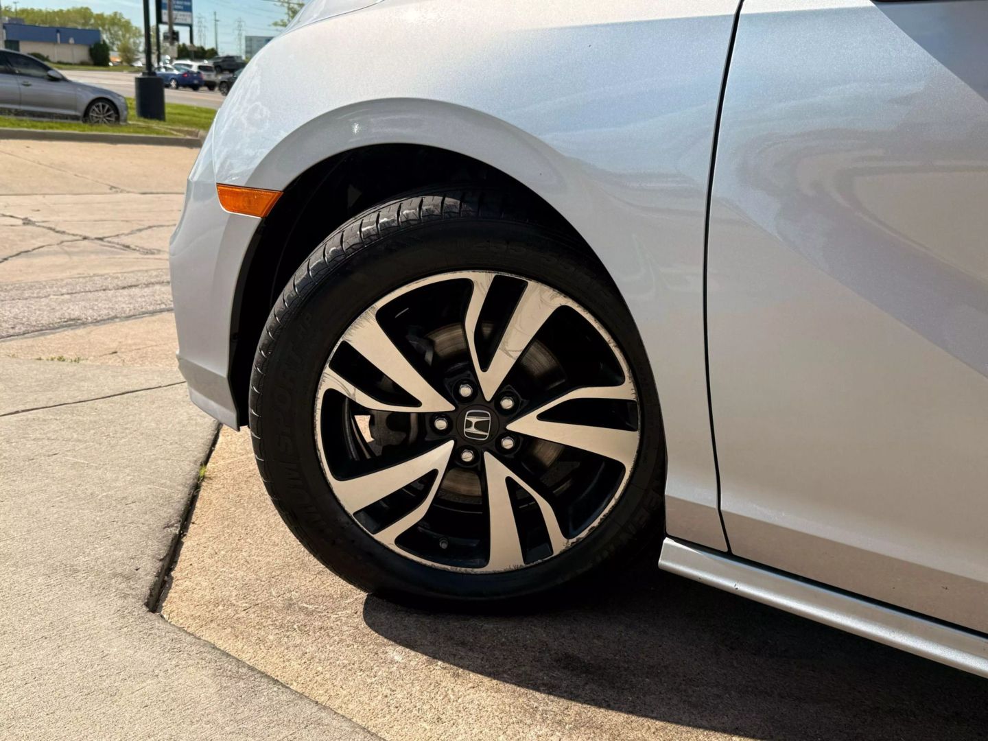 2018 Honda Odyssey - Image 66