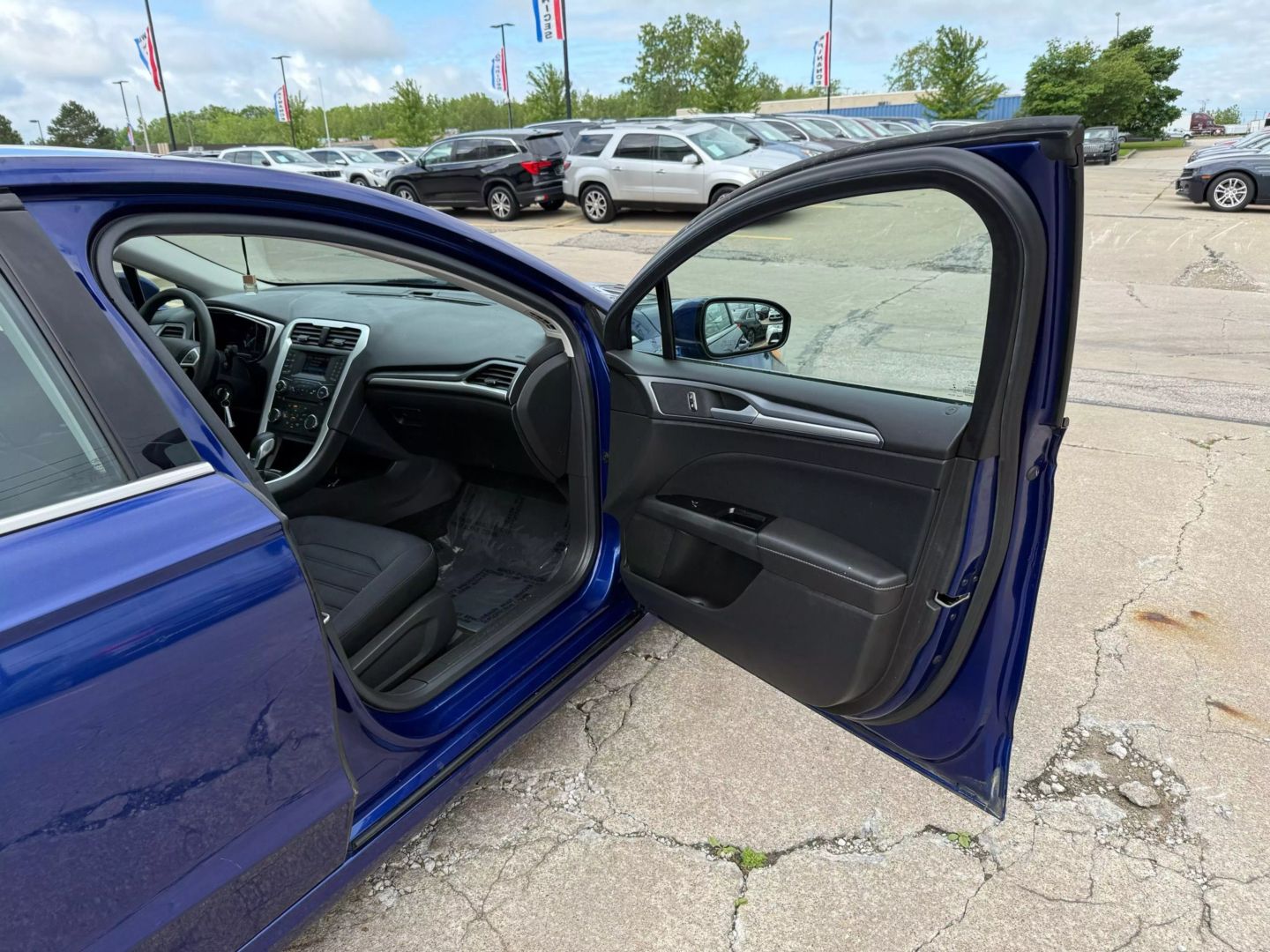 2013 Ford Fusion - Image 22