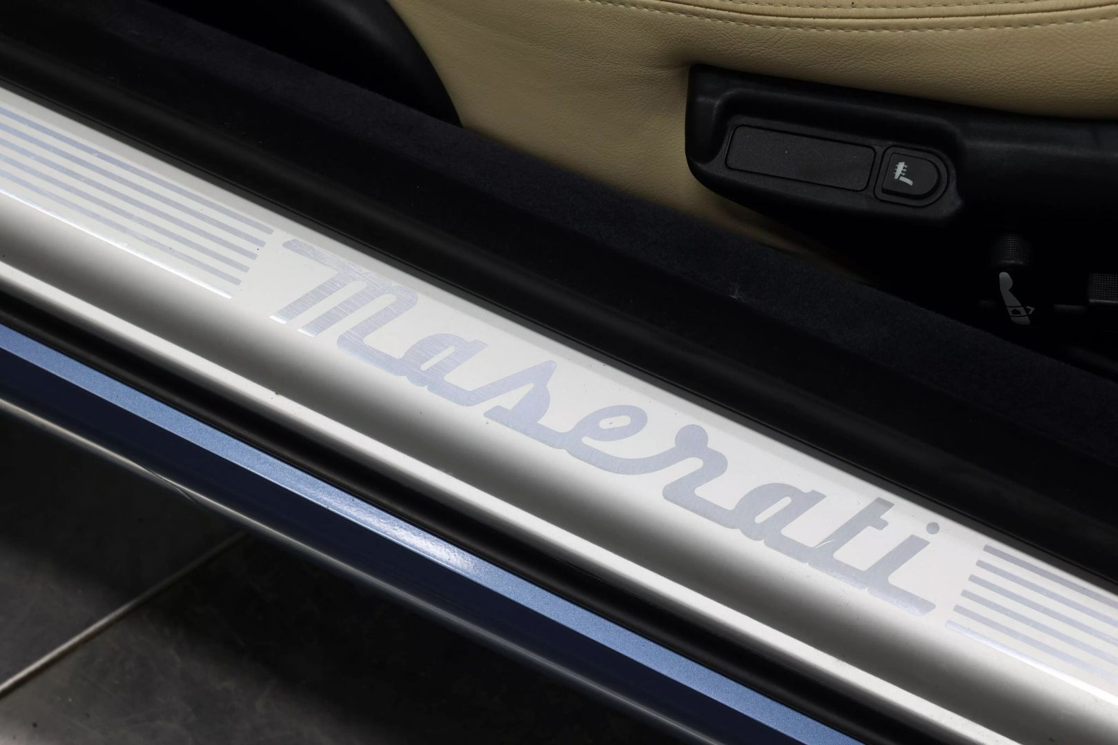 2004 Maserati Coupe - Image 73