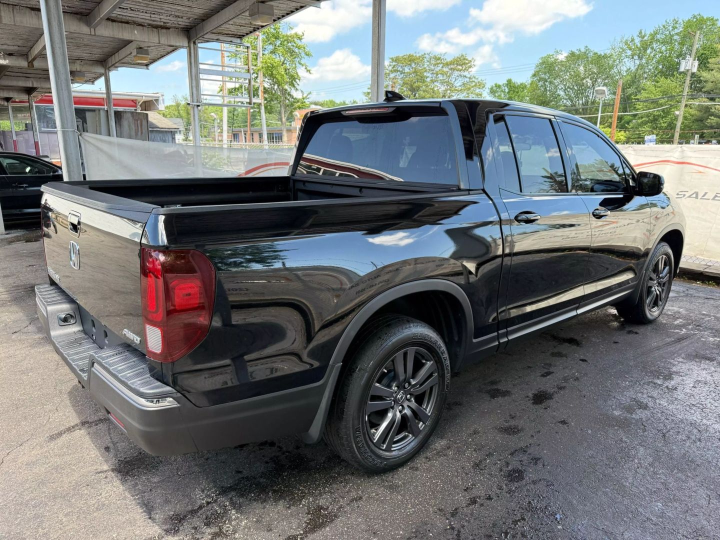 2019 Honda Ridgeline - Image 12