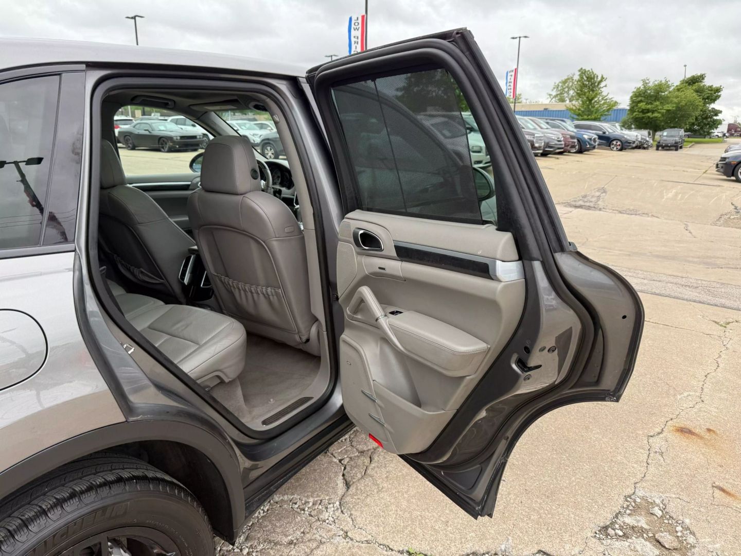 2013 Porsche Cayenne - Image 23