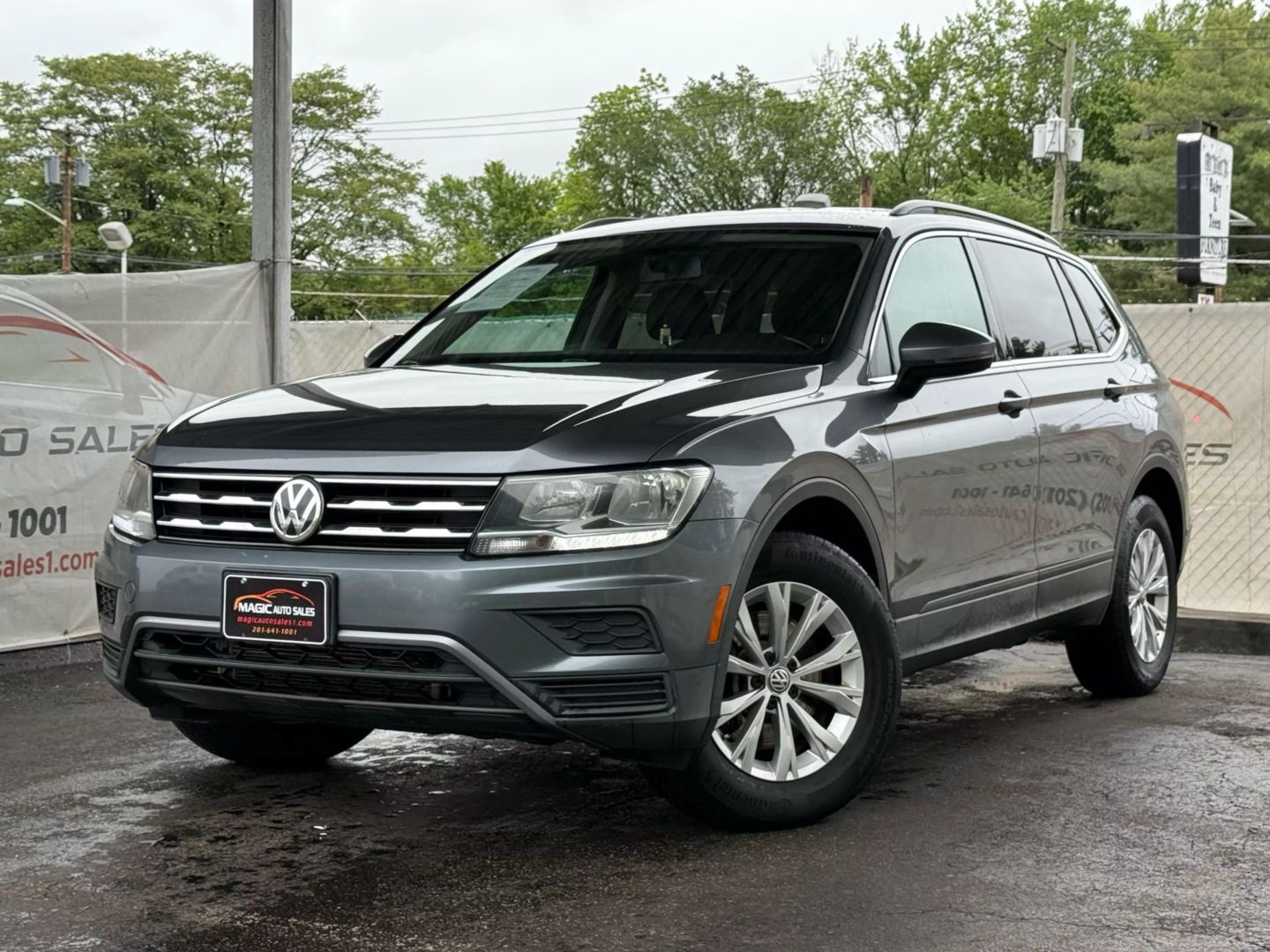 2019 Volkswagen Tiguan - Image 1