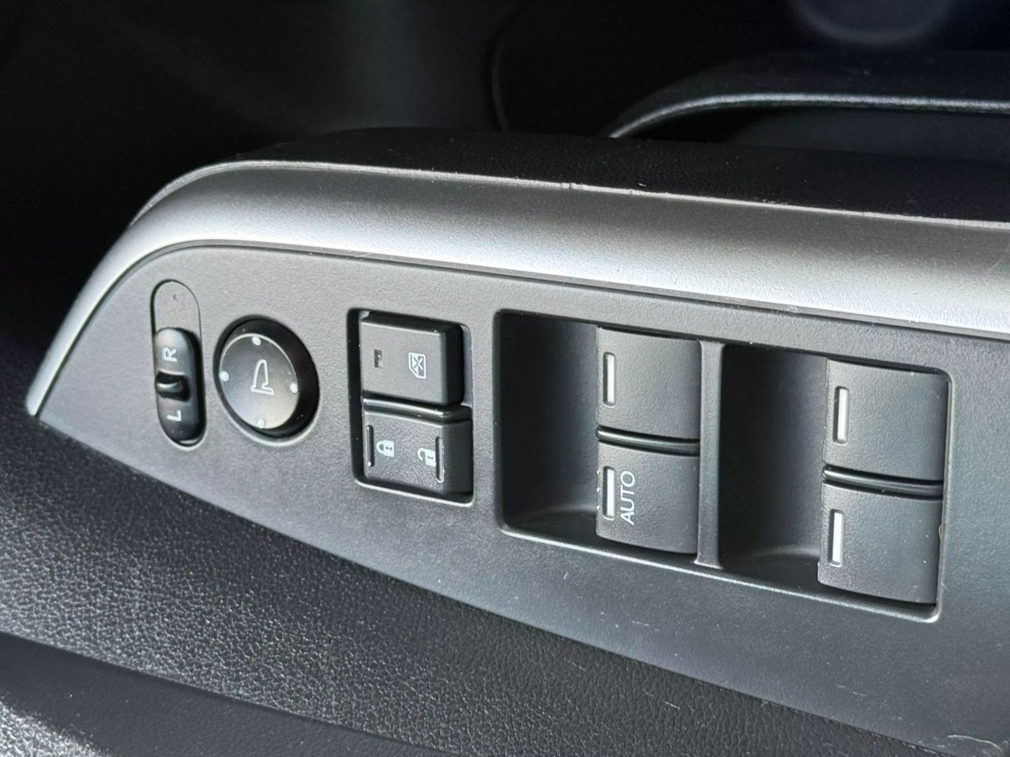 2016 Honda Cr-v - Image 42