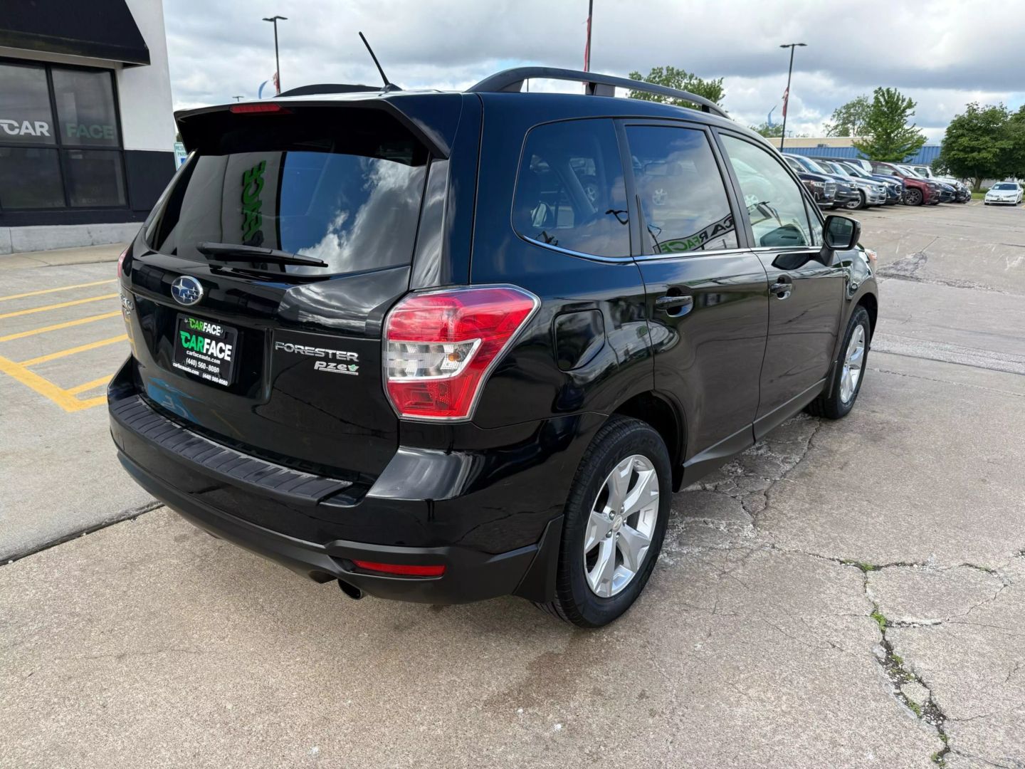2015 Subaru Forester - Image 16