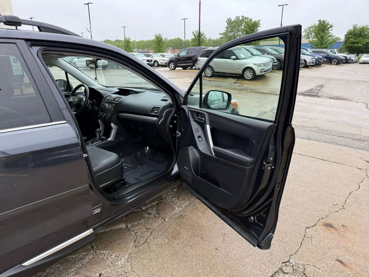 2015 Subaru Forester - Image 24