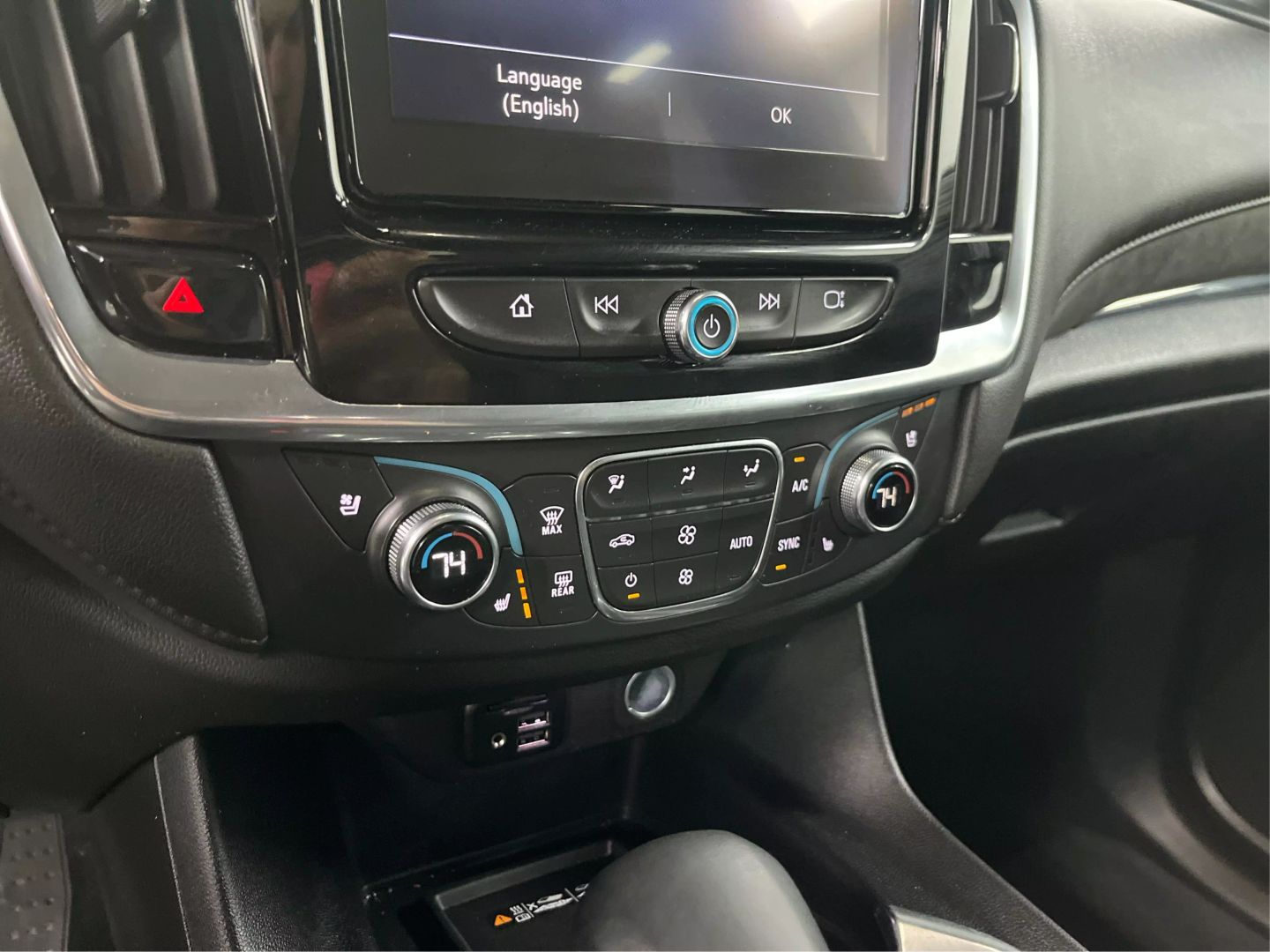 2023 Chevrolet Traverse - Image 29