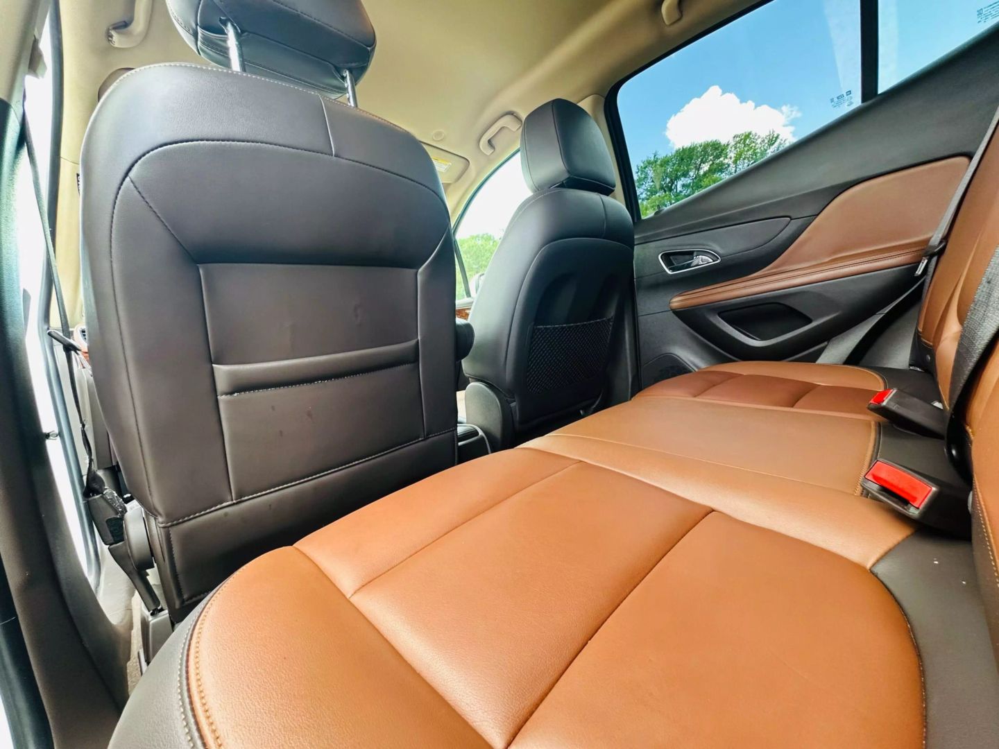 2015 Buick Encore - Image 18