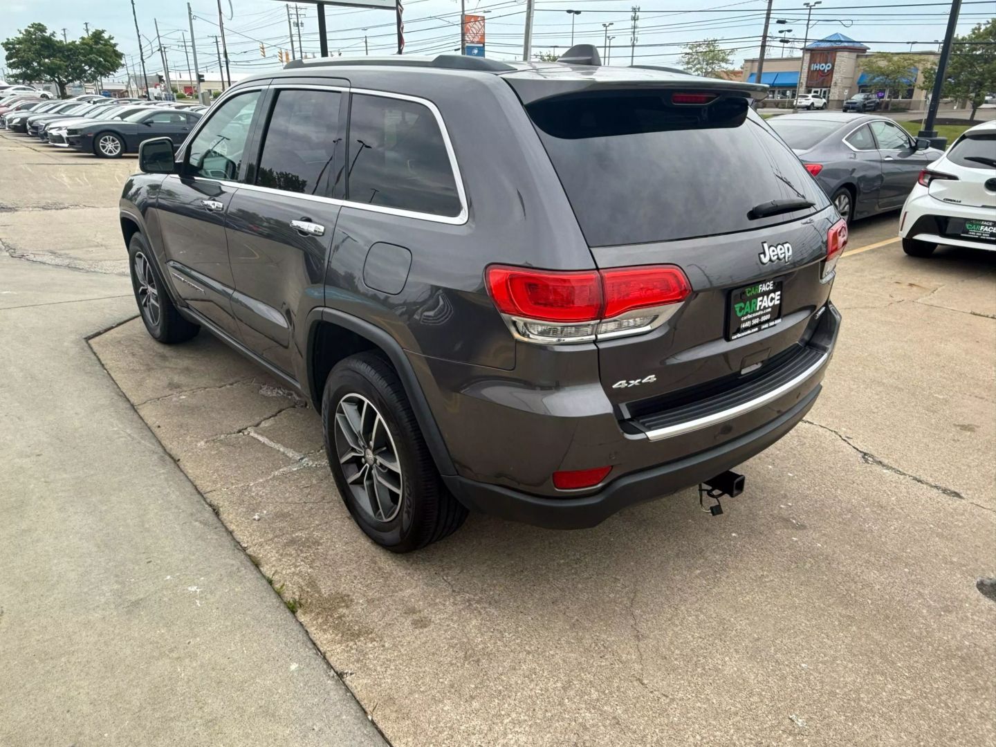 2018 Jeep Grand Cherokee - Image 7