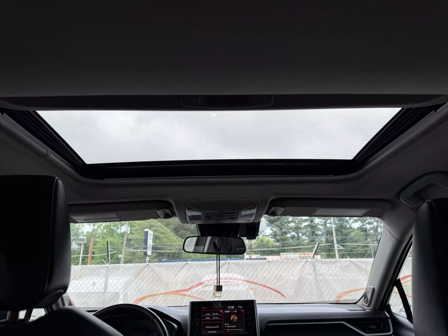 2019 Toyota Rav4 - Image 38
