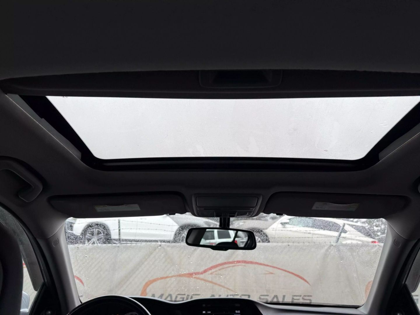 2017 Honda Accord - Image 37