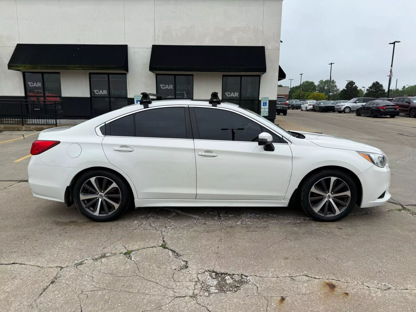 2015 Subaru Legacy - Image 15