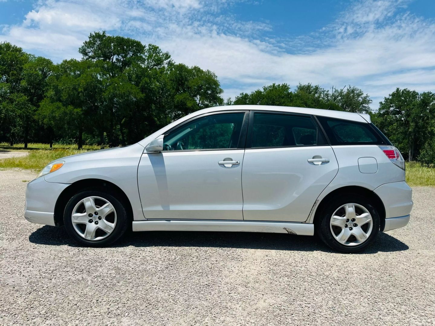 2005 Toyota Matrix - Image 2