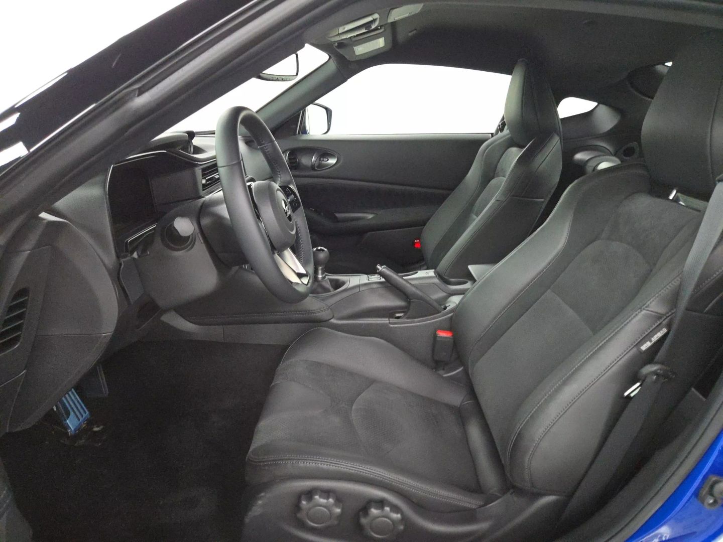 2024 Nissan Z - Image 9