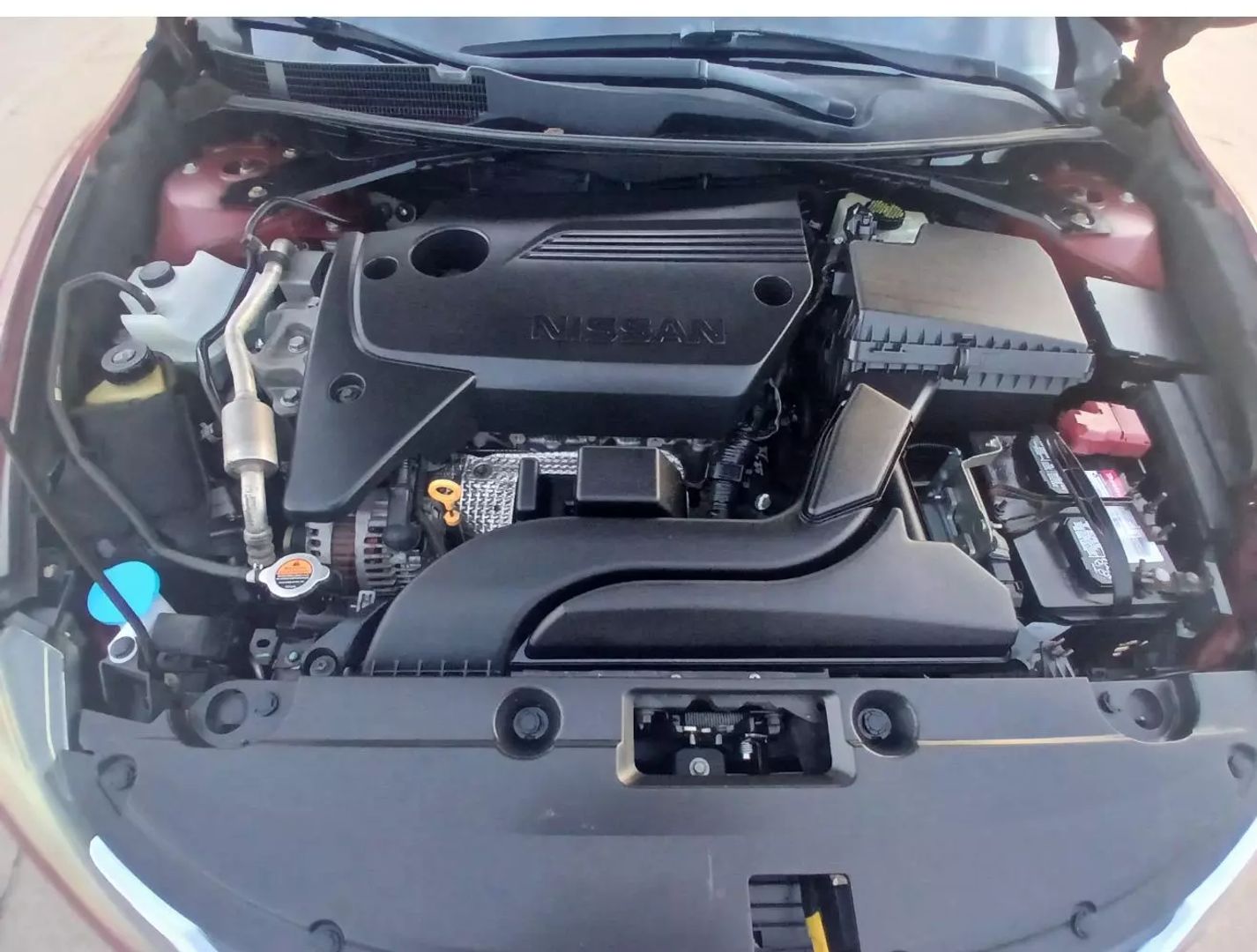 2016 Nissan Altima - Image 13