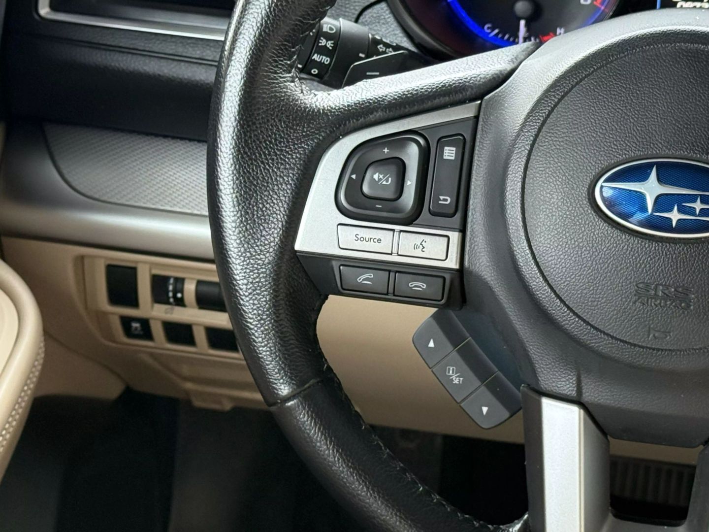 2017 Subaru Outback - Image 33