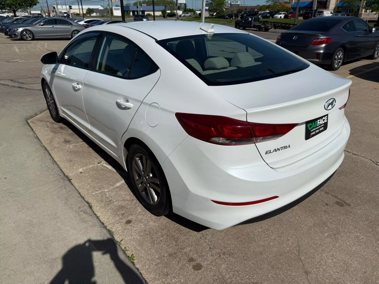 2018 Hyundai Elantra - Image 7