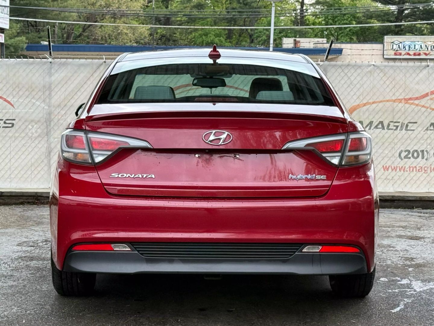 2016 Hyundai Sonata Hybrid - Image 10