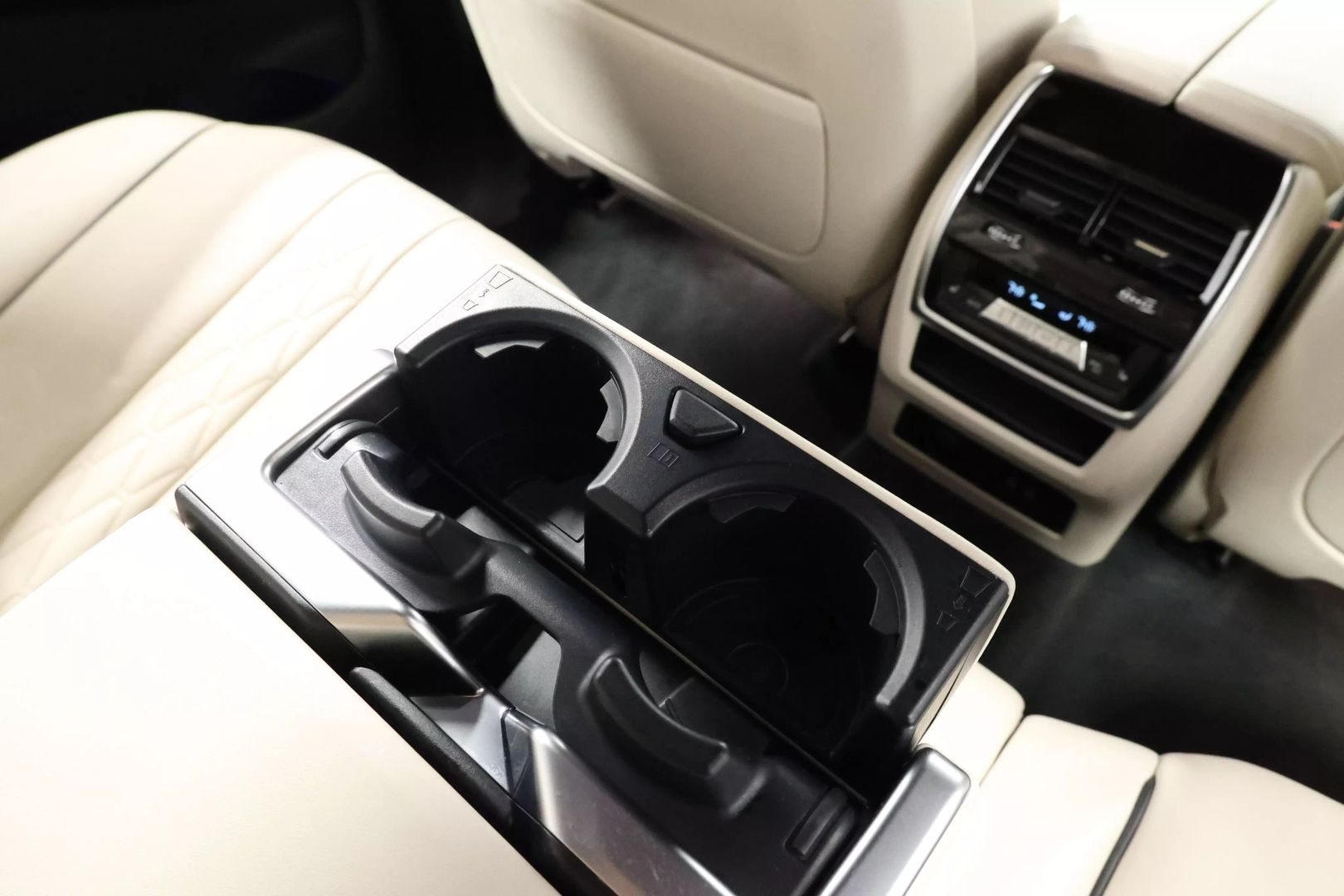2019 Bmw X7 - Image 102