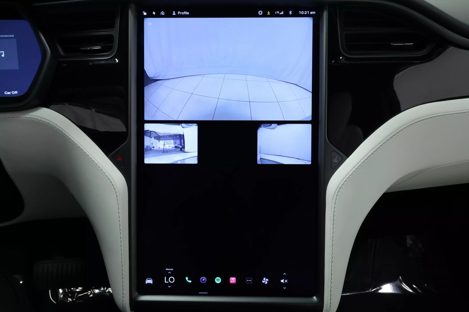2020 Tesla Model X - Image 36
