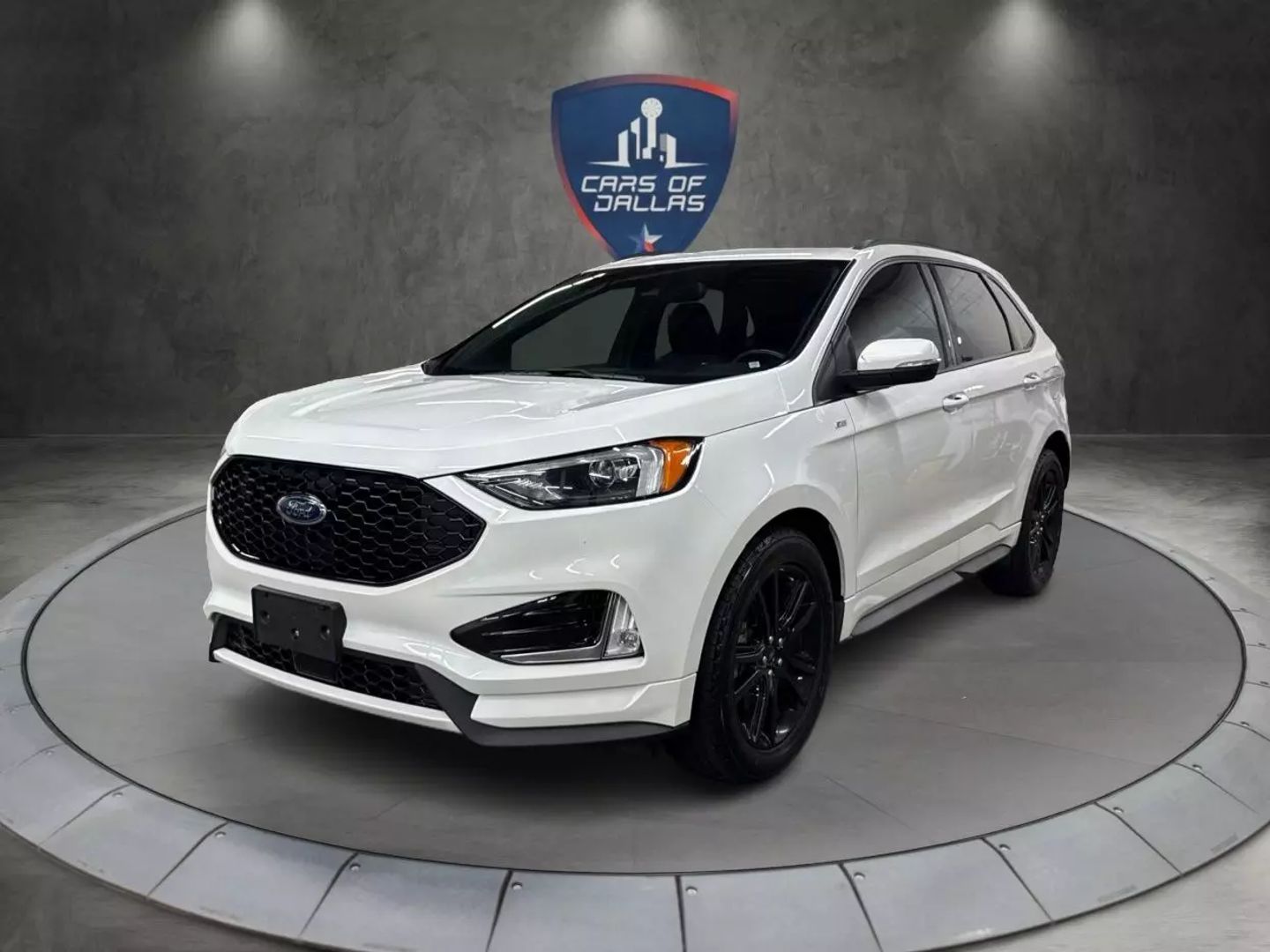 2020 Ford Edge - Image 1