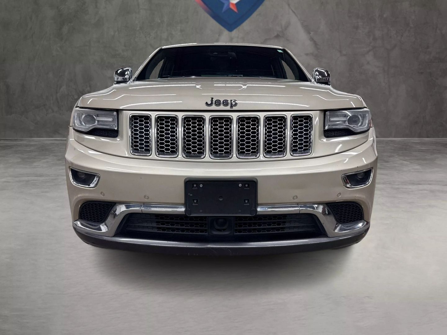 2014 Jeep Grand Cherokee - Image 13
