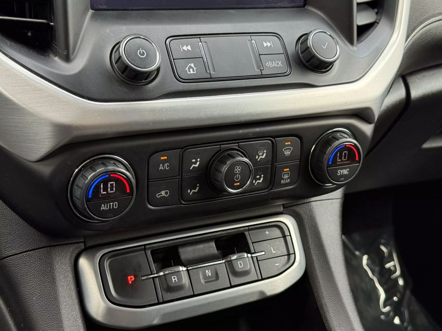 2020 Gmc Acadia - Image 47