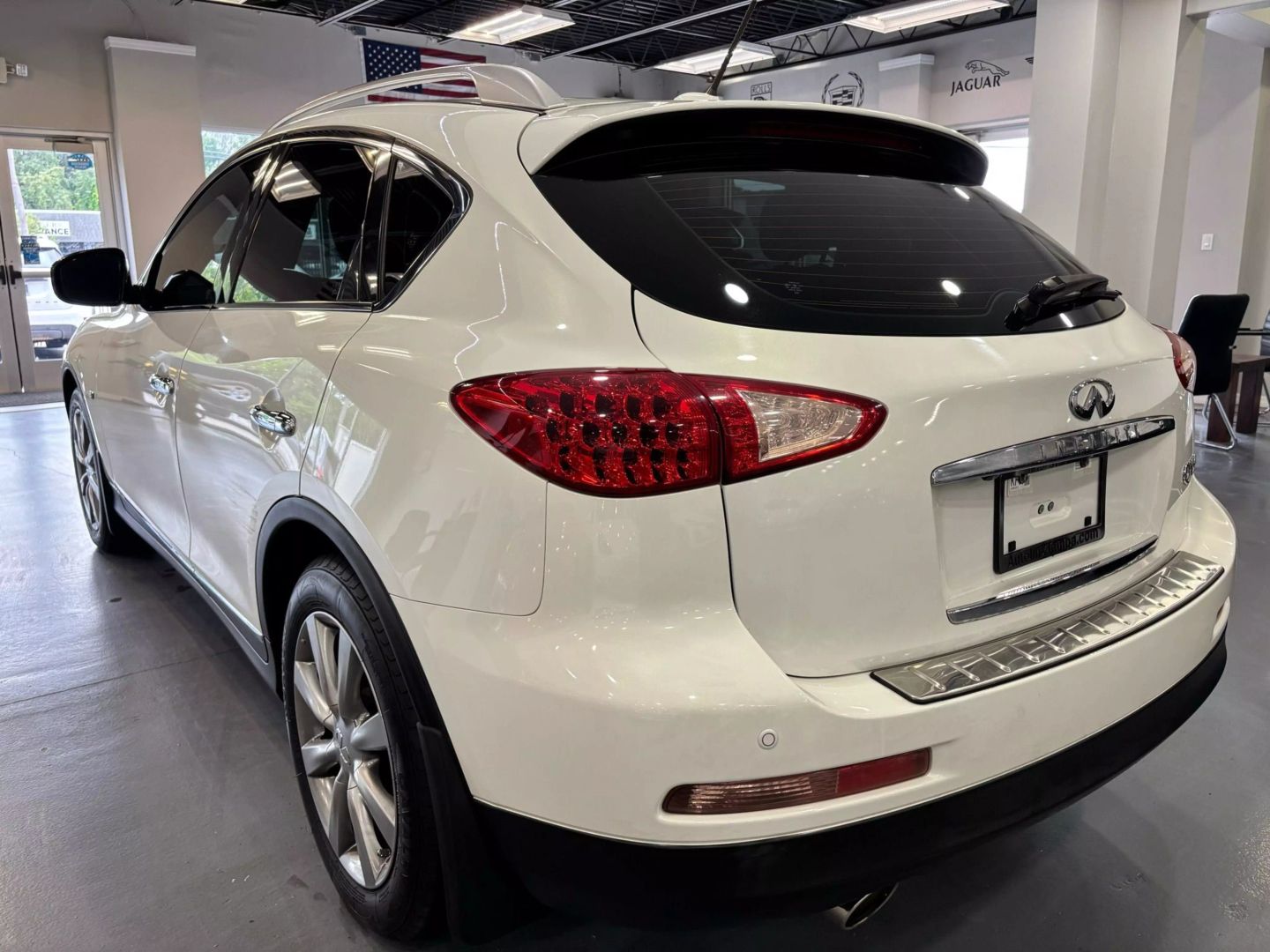 2015 Infiniti Qx50 Journey Sport Utility 4d - Image 5