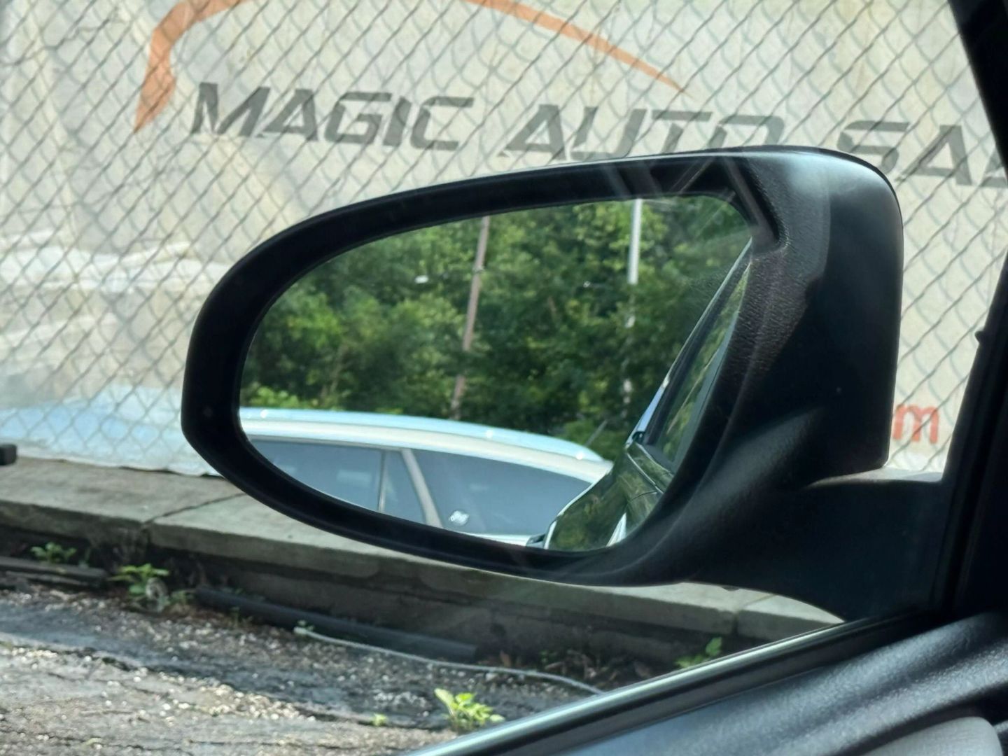 2015 Toyota Camry - Image 34