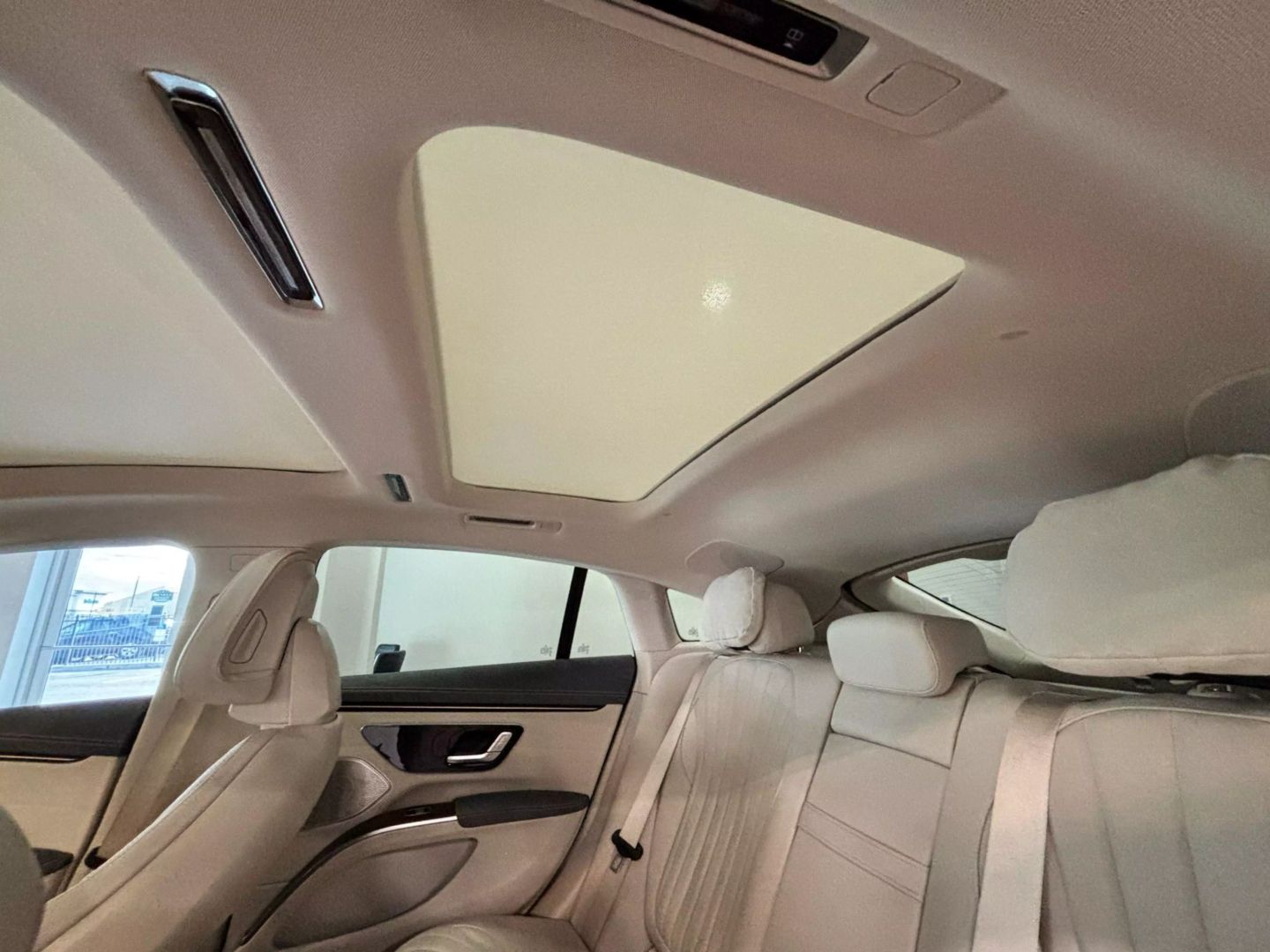 2022 Mercedes-benz Mercedes-eq Eqs Eqs 580 Exclusive 4matic Sedan 4d - Image 14