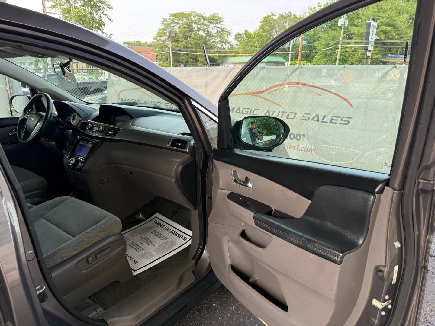 2016 Honda Odyssey - Image 23