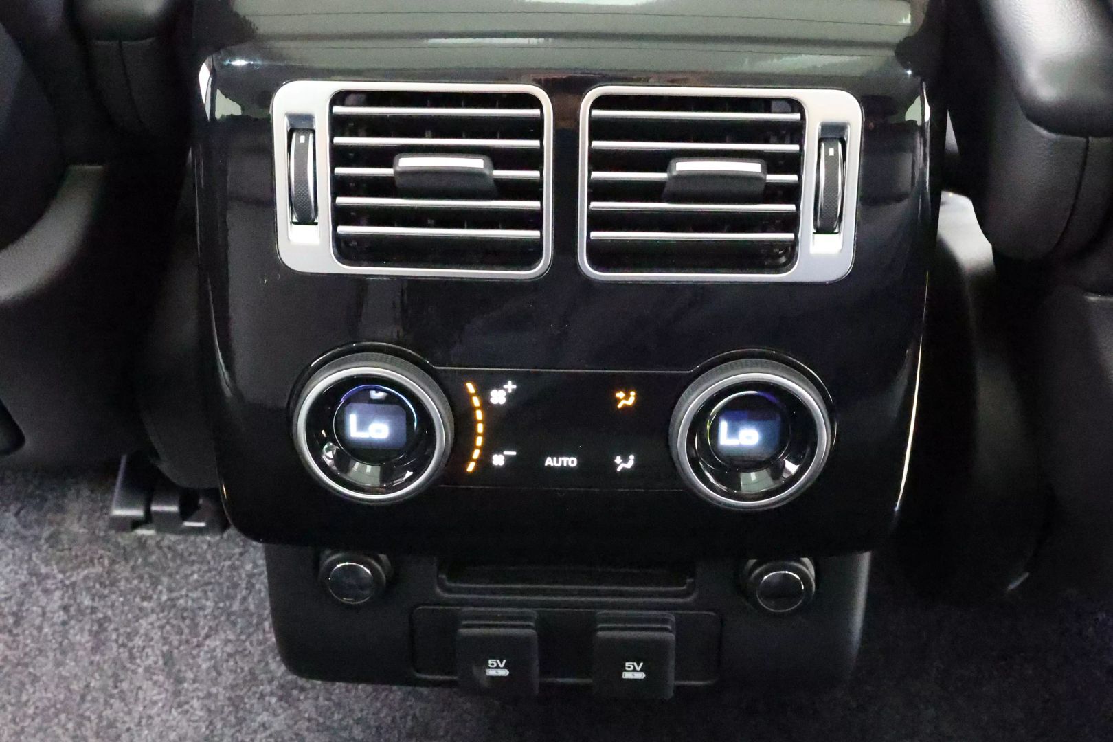 2018 Land Rover Range Rover - Image 87