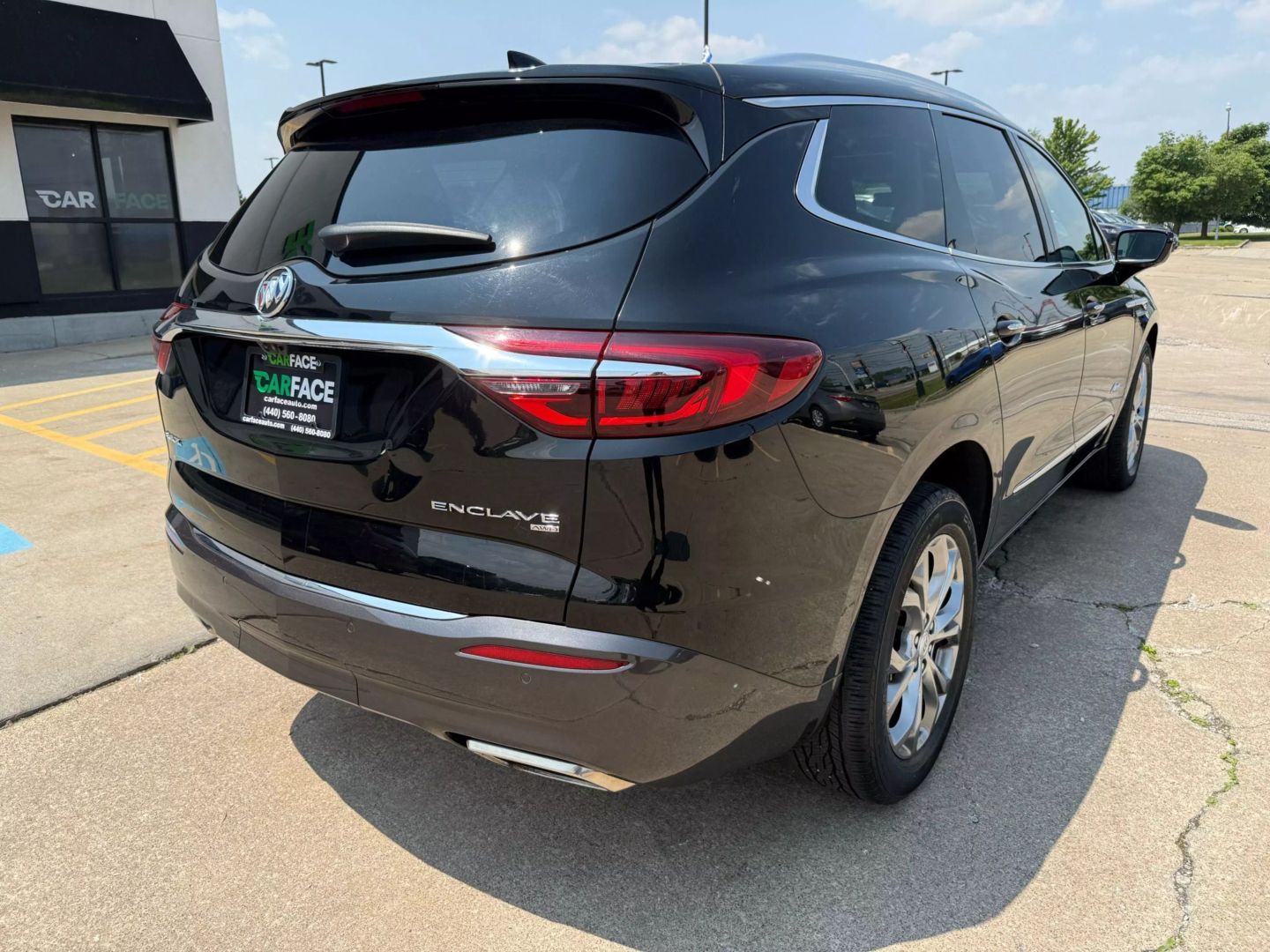 2018 Buick Enclave - Image 16
