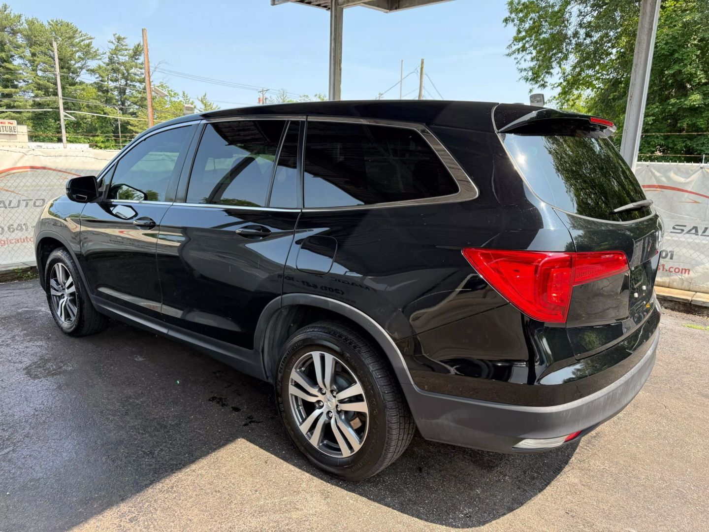 2018 Honda Pilot - Image 13