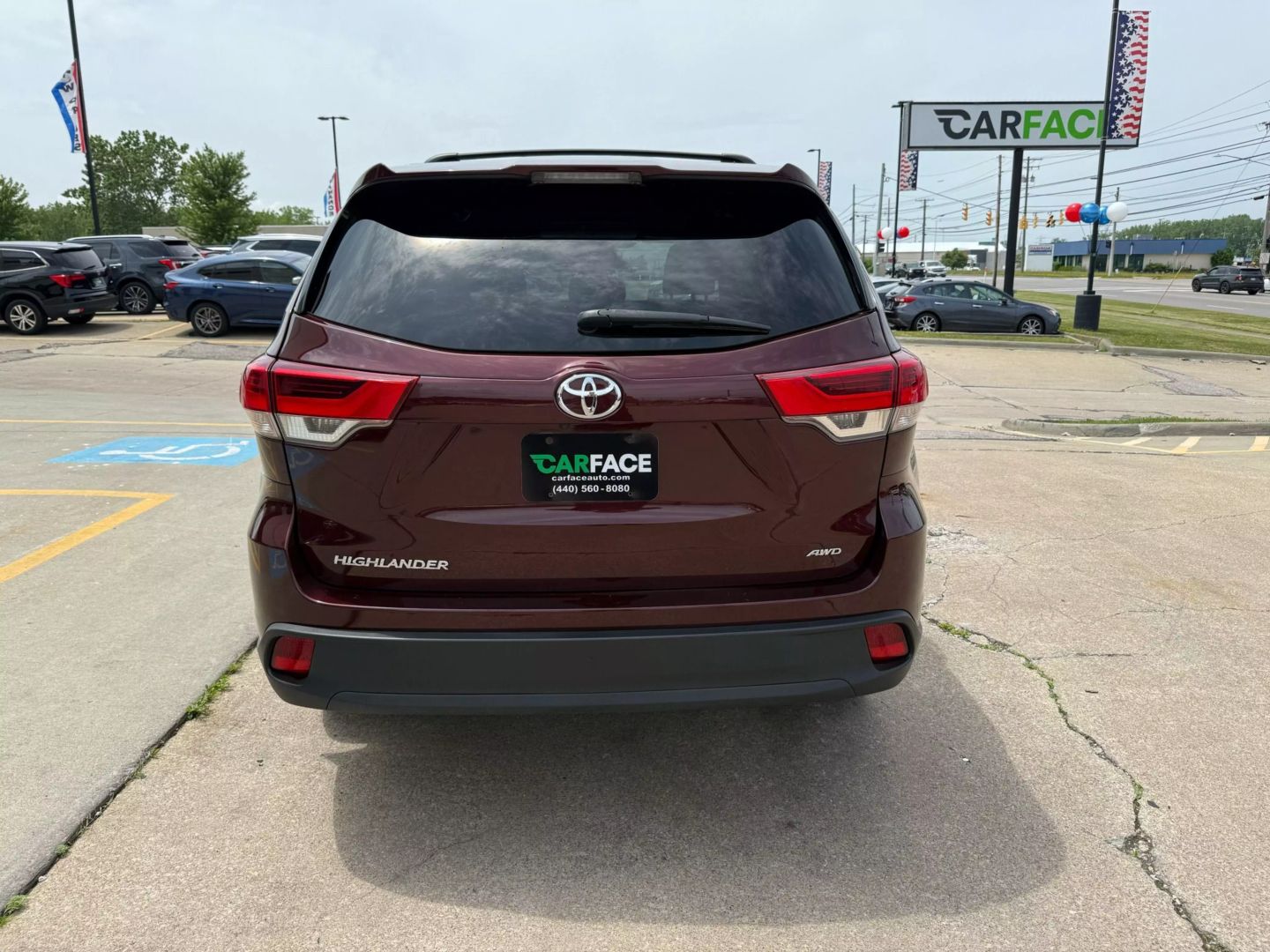 2019 Toyota Highlander - Image 9