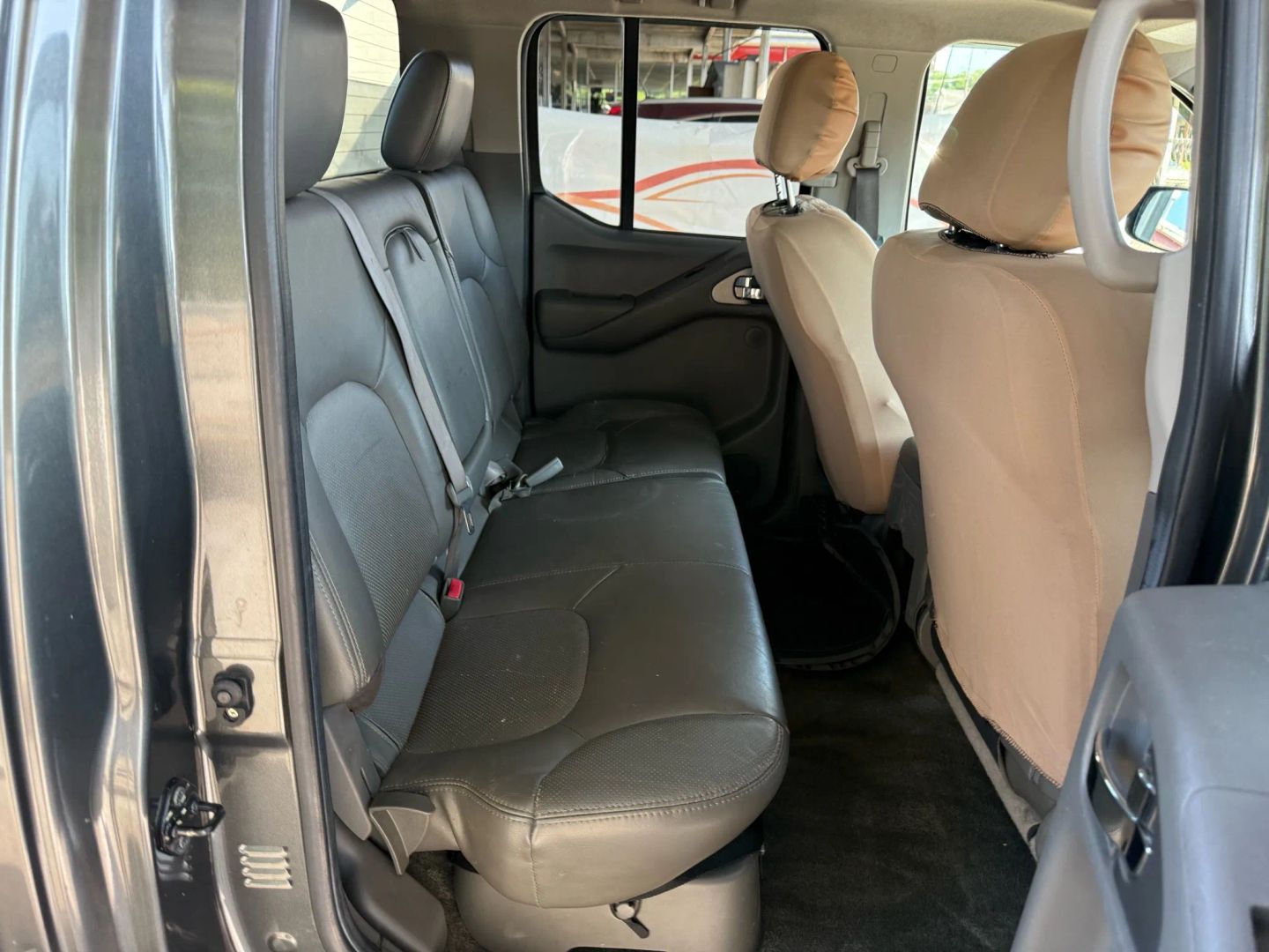 2005 Nissan Frontier Crew Cab - Image 22