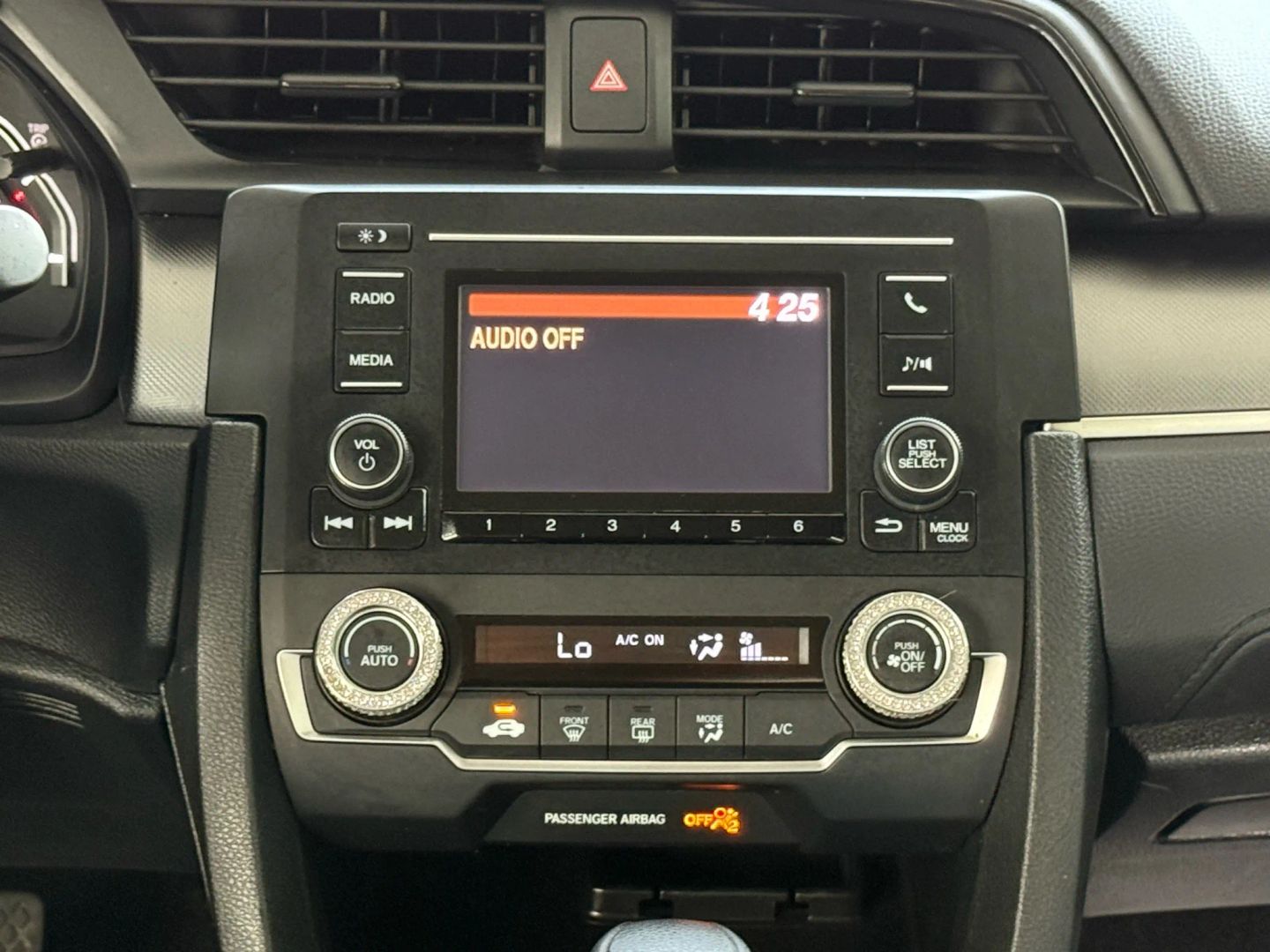 2018 Honda Civic - Image 26