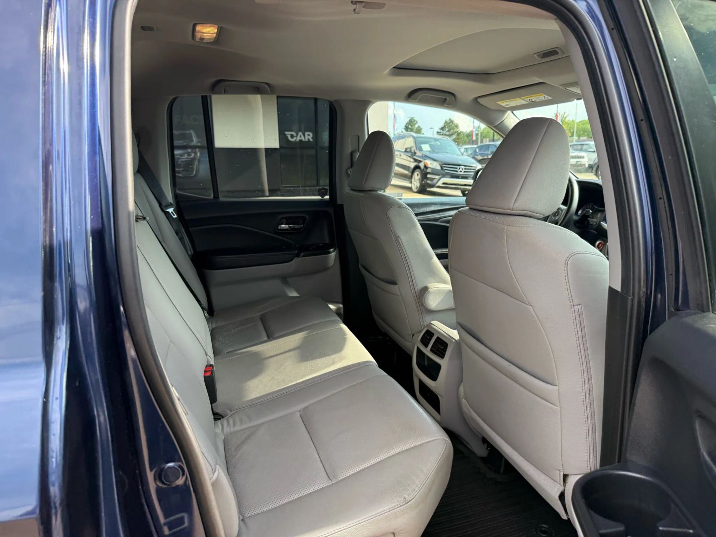 2019 Honda Ridgeline - Image 22