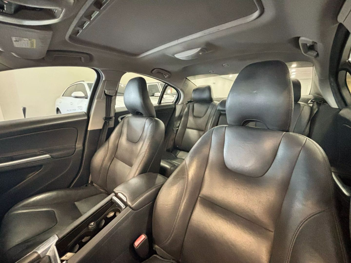 2015 Volvo S60 T5 Premier Sedan 4d (2015.5) - Image 10