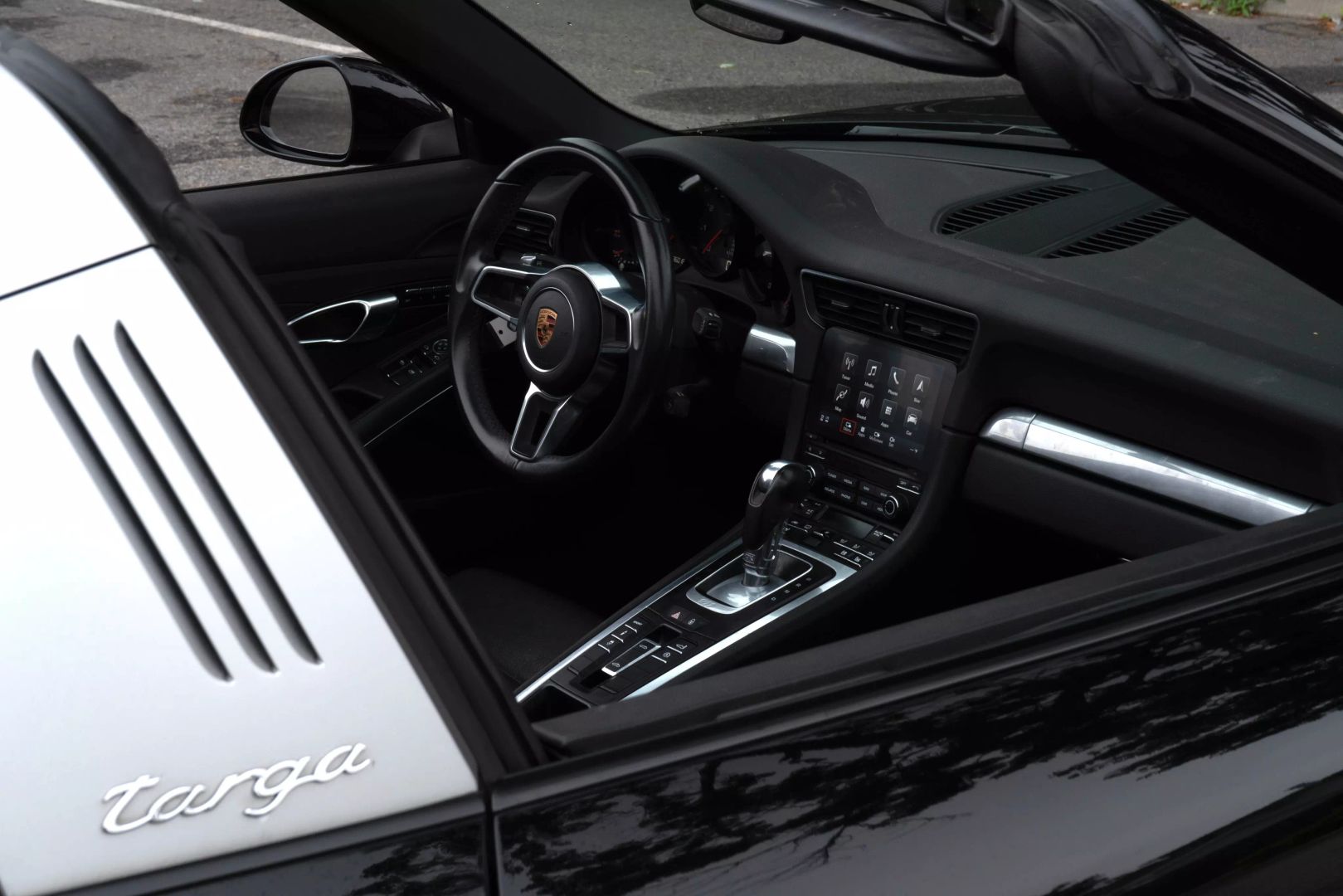 2018 Porsche 911 - Image 58