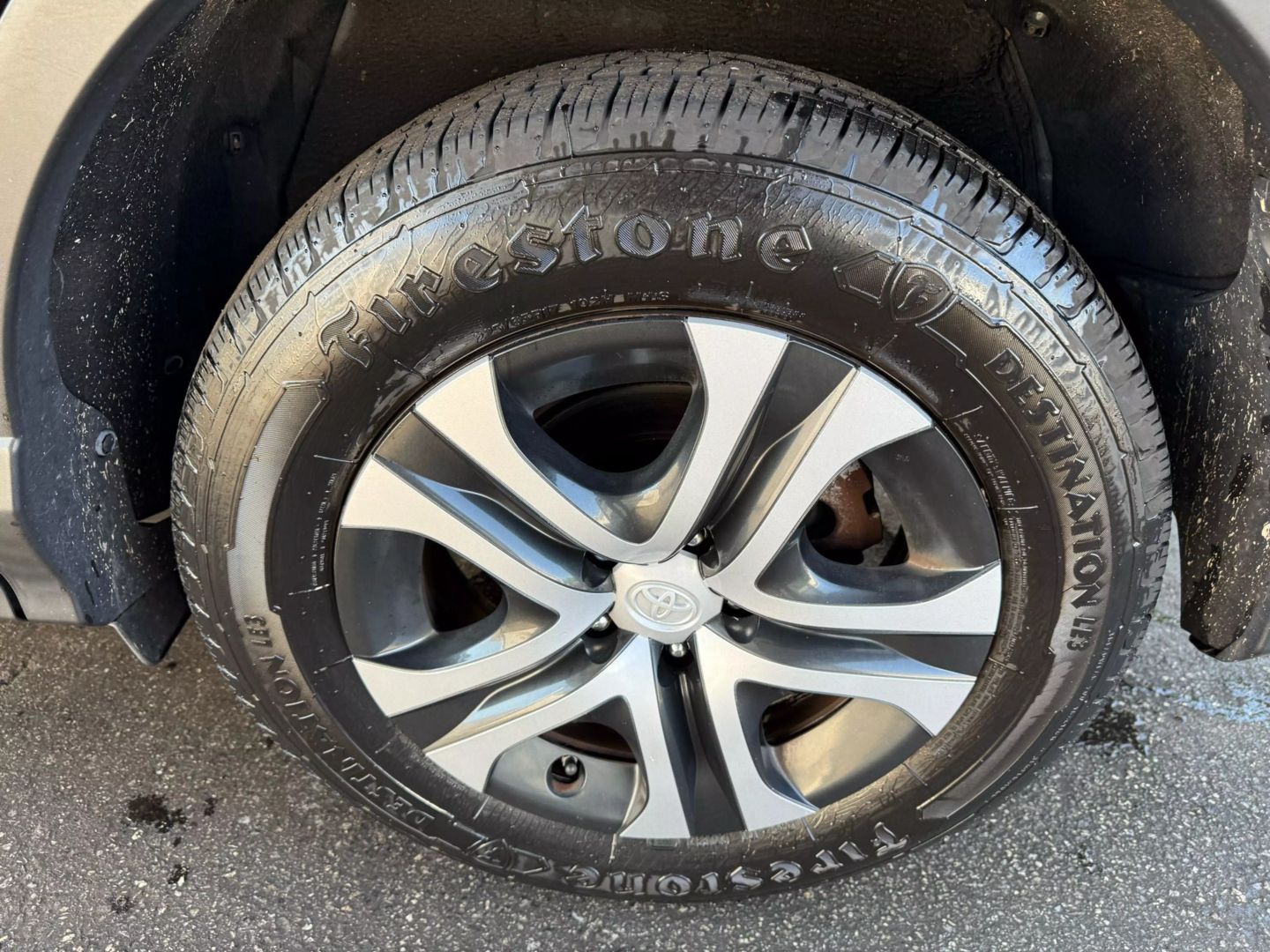 2016 Toyota Rav4 - Image 40