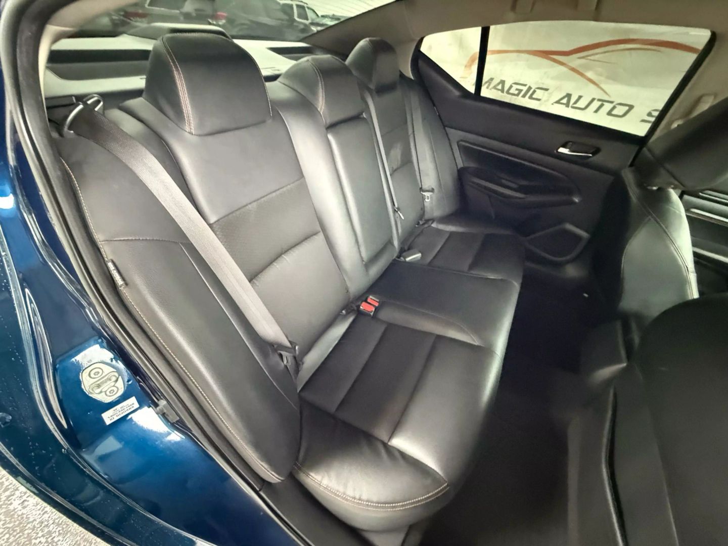 2020 Nissan Altima - Image 23