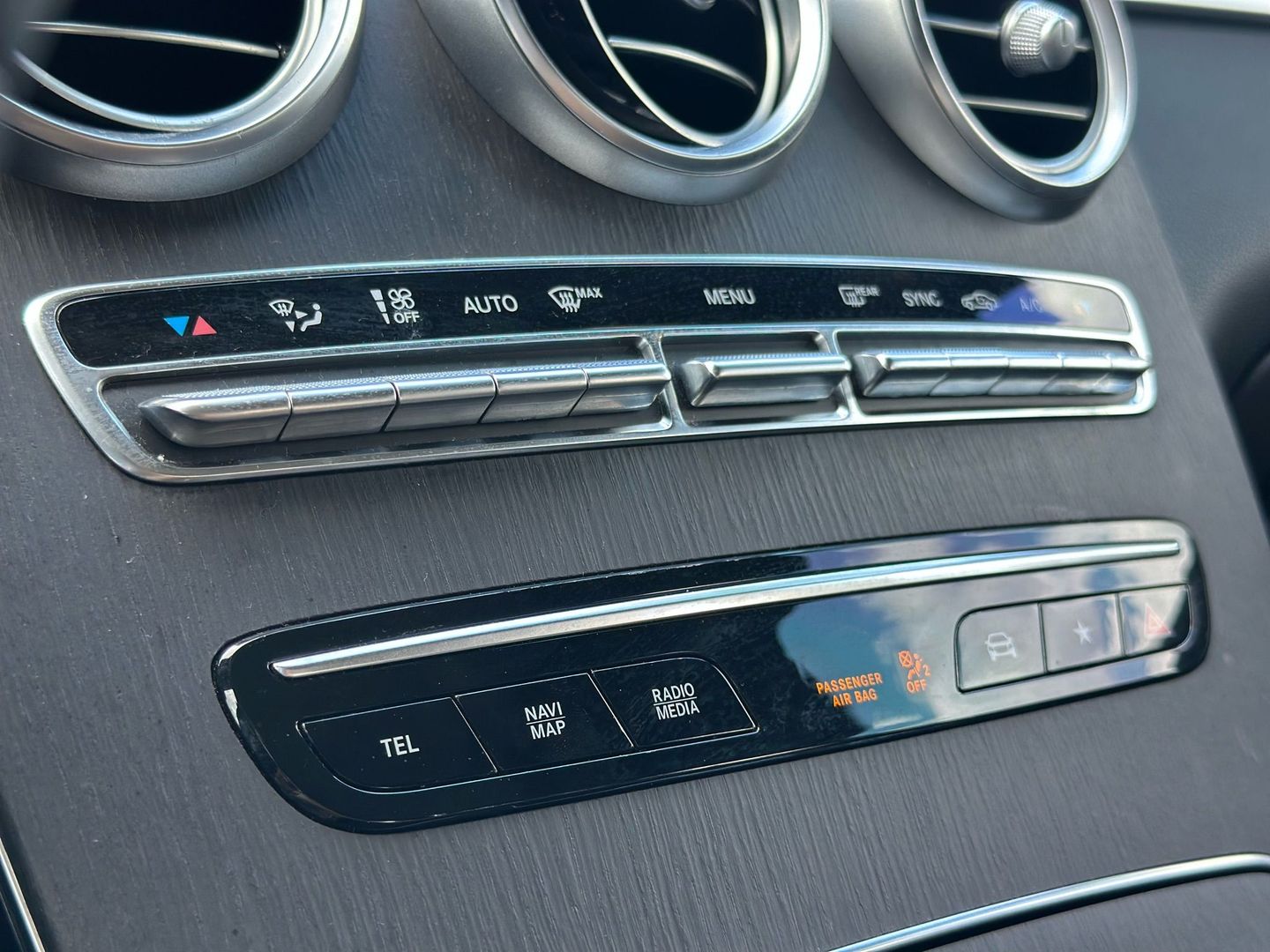 2021 MERCEDES-BENZ GLC SUV 4-CYL, TURBO, 2.0 LITER GLC 300 4MATIC SPORT UTILITY 4D