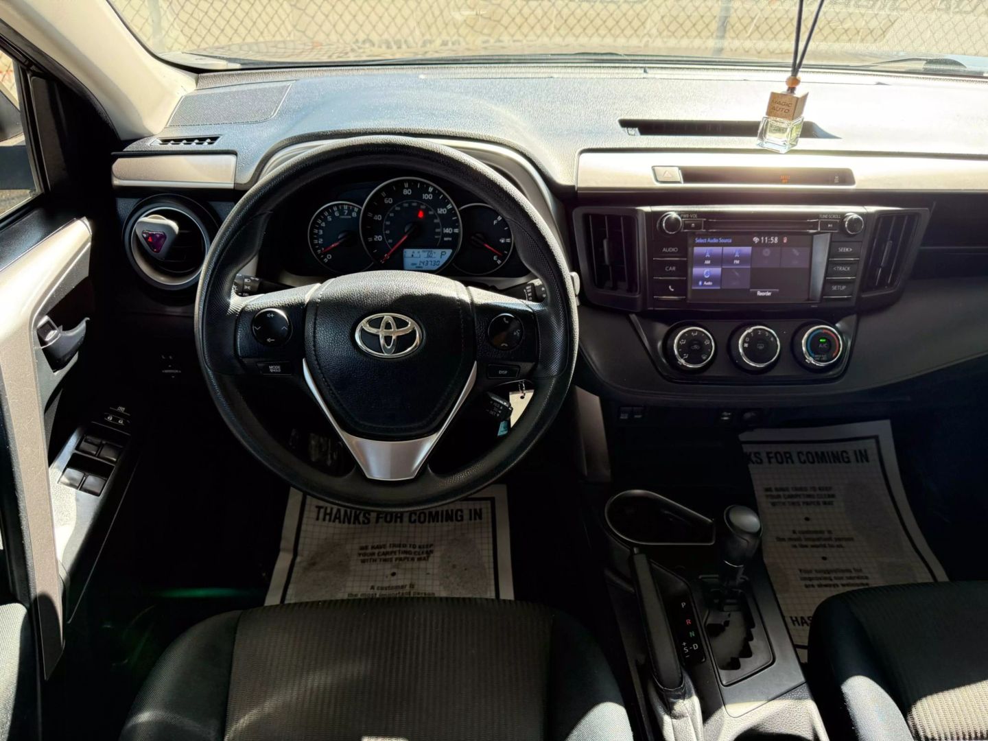 2016 Toyota Rav4 - Image 29