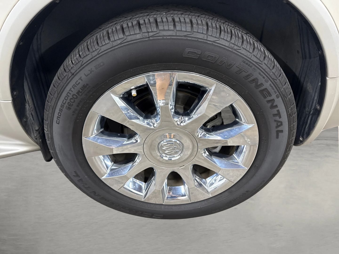 2011 Buick Enclave - Image 17