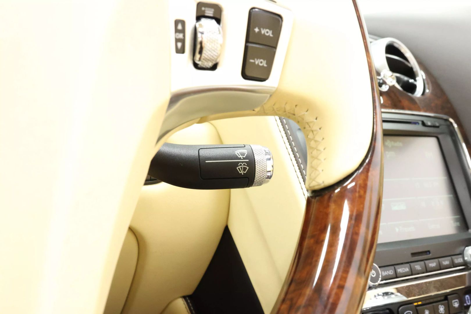 2016 Bentley Continental - Image 30