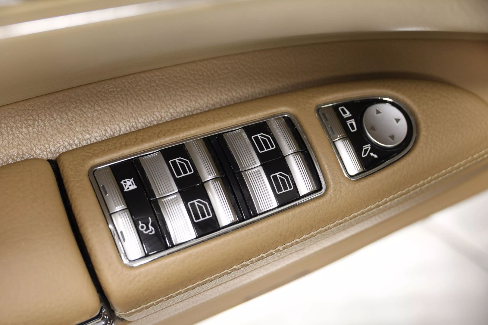 2007 Mercedes-benz S-class - Image 10