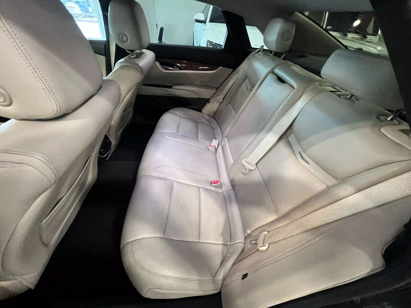 2019 Cadillac Xts Luxury Sedan 4d - Image 11
