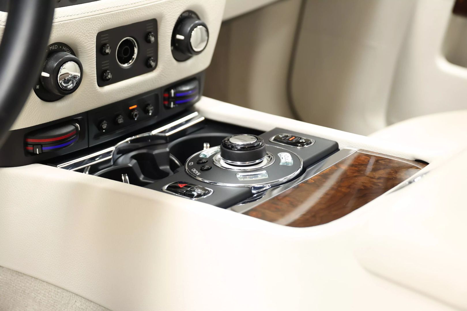 2012 Rolls-royce Ghost - Image 39