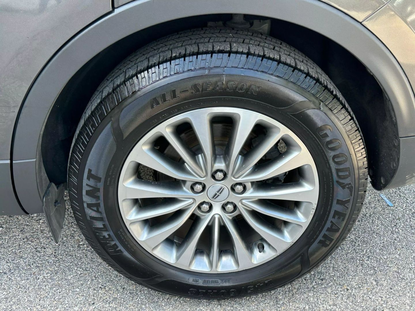 2018 Lincoln Mkx - Image 47