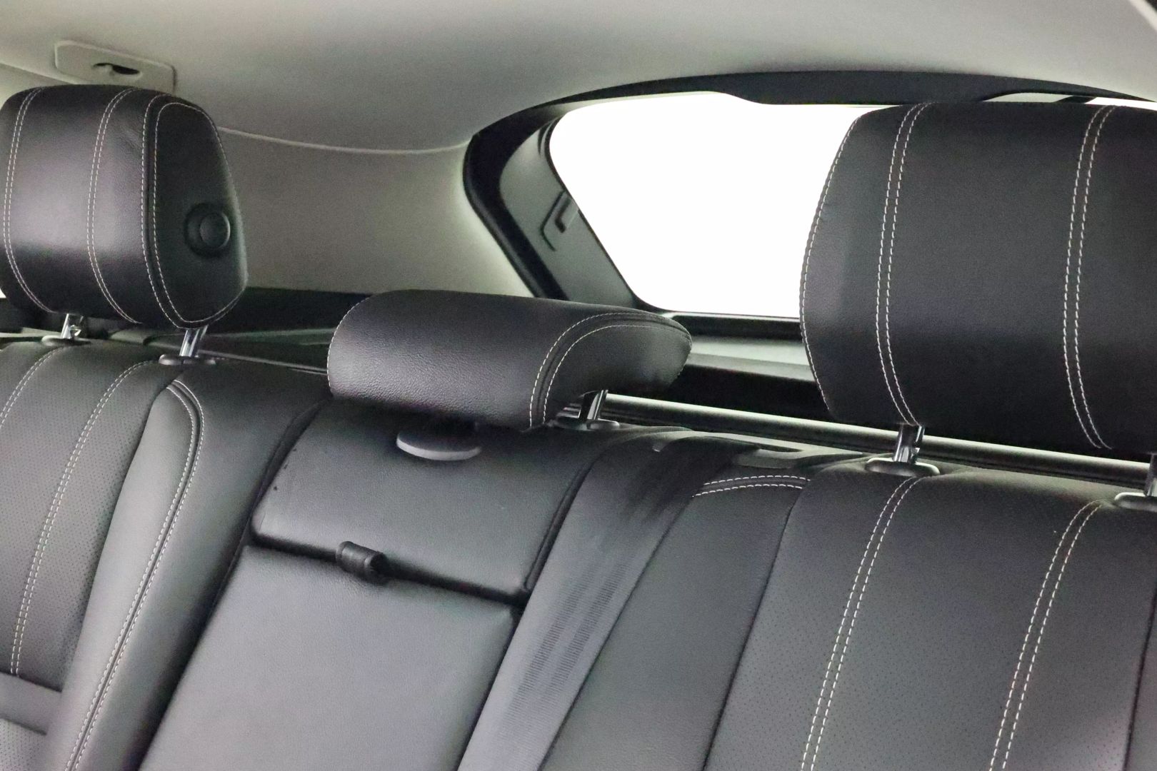 2019 Land Rover Range Rover Velar - Image 52